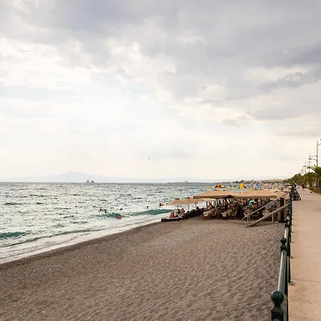 Grande Luxury - 2 Apartment Kalamata