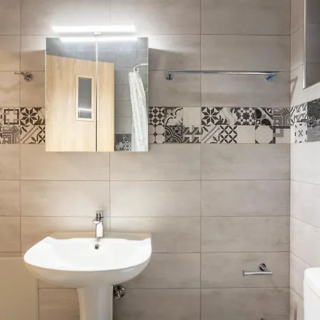 Grande Luxury - 2 Apartment *
