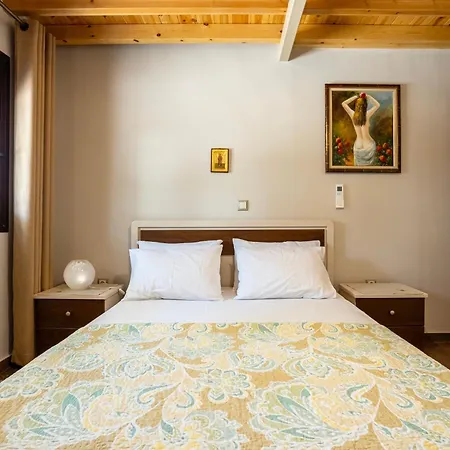 Grande Luxury - 2 Apartman Kalamáta