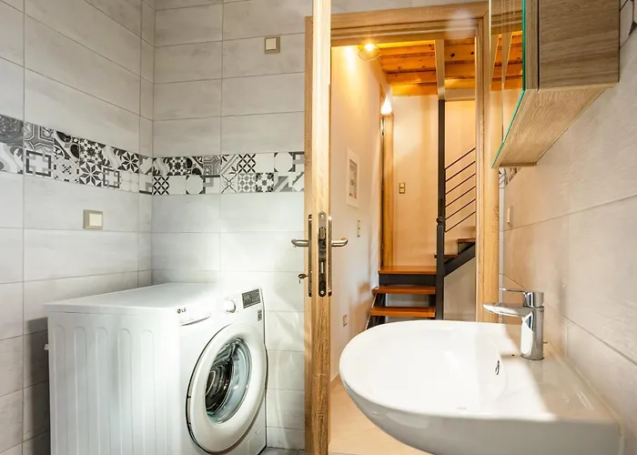 Grande Luxury - 2 Calamata