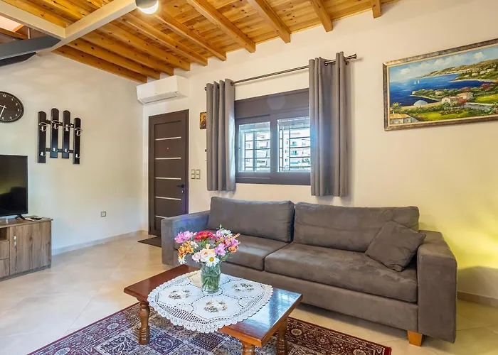 Grande Luxury - 2 * Calamata